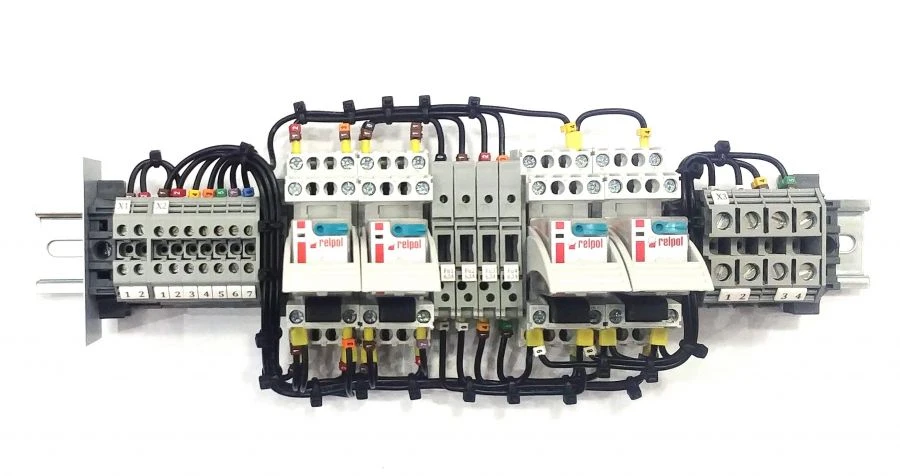 Signal Indicator Switching Unit AC-22, 2 Channels 10A, 24V, IP20