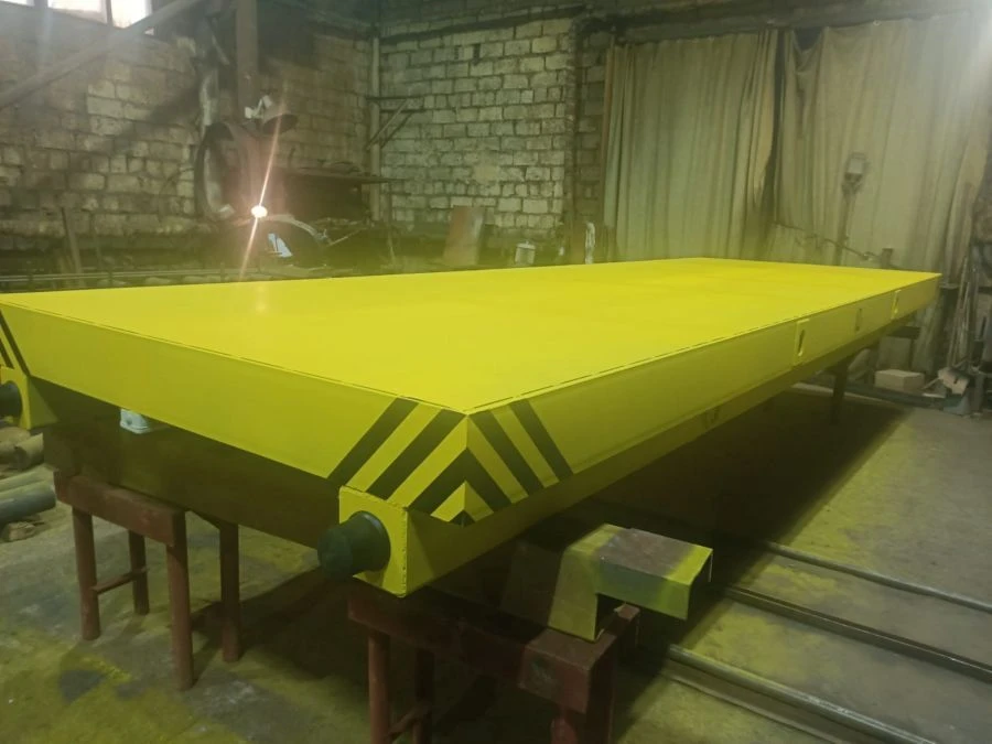 معدات النقل على المسار الحديدي للأحمال الثقيلة