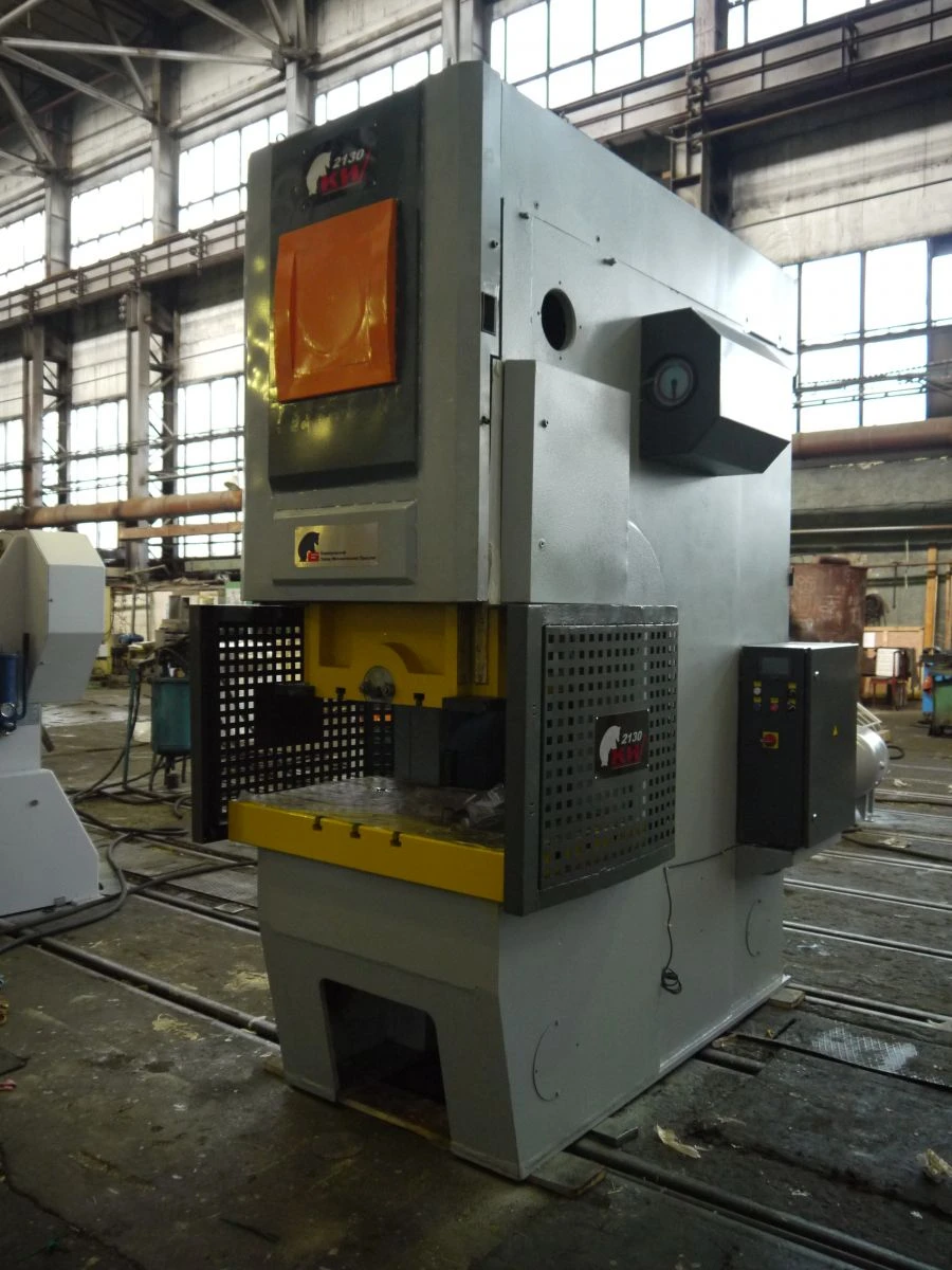 Mechanical Press for Punching and Stamping KИ2131