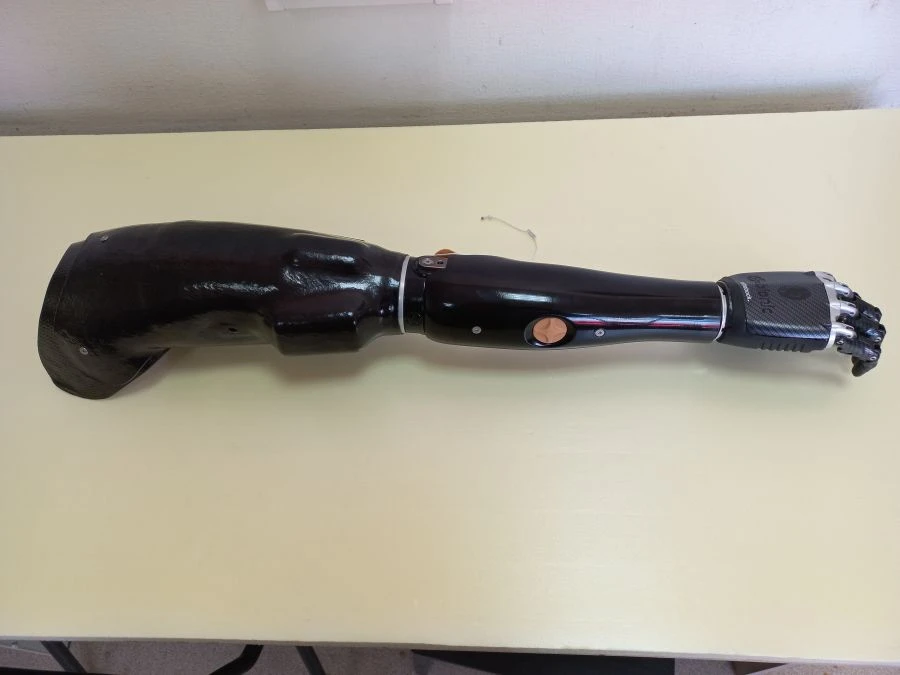 أطراف صناعية للذراع مع تحكم ميكروبروسيسر PR4-MPU.1