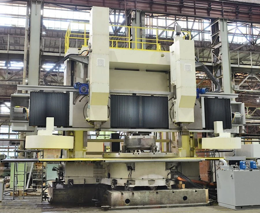 Dual Column CNC Lathe Machine Model 1M532F4