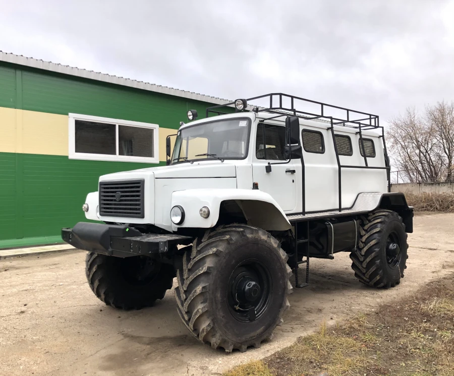 مركبة ثلجية وموحلة بعجلات زفم-39081 "سيفر
