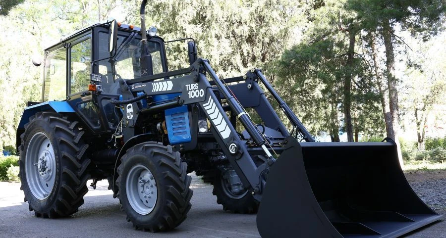 لودر عالمي، نموذج كُن (TURS)-1000