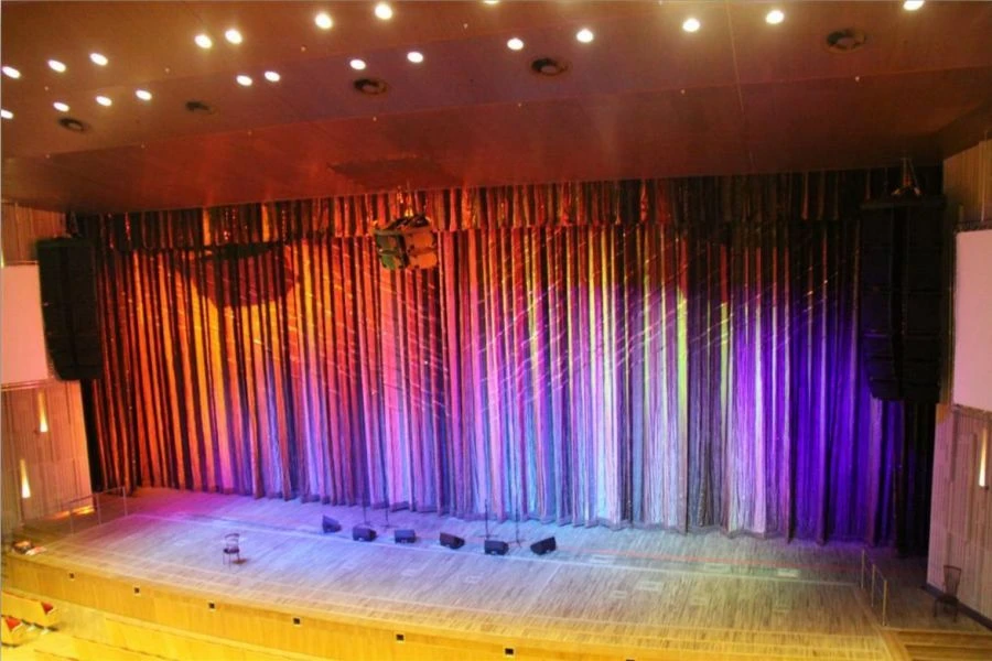 Scenic Textile Products TM VERA - Intermission Curtain