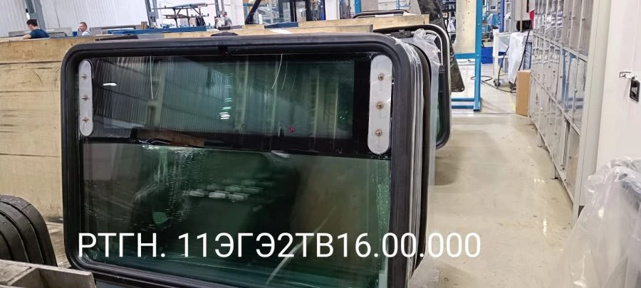 Complete Window Set for Train Model 62-4560, Design RTHN.11.EGE2Tv.16.00.000