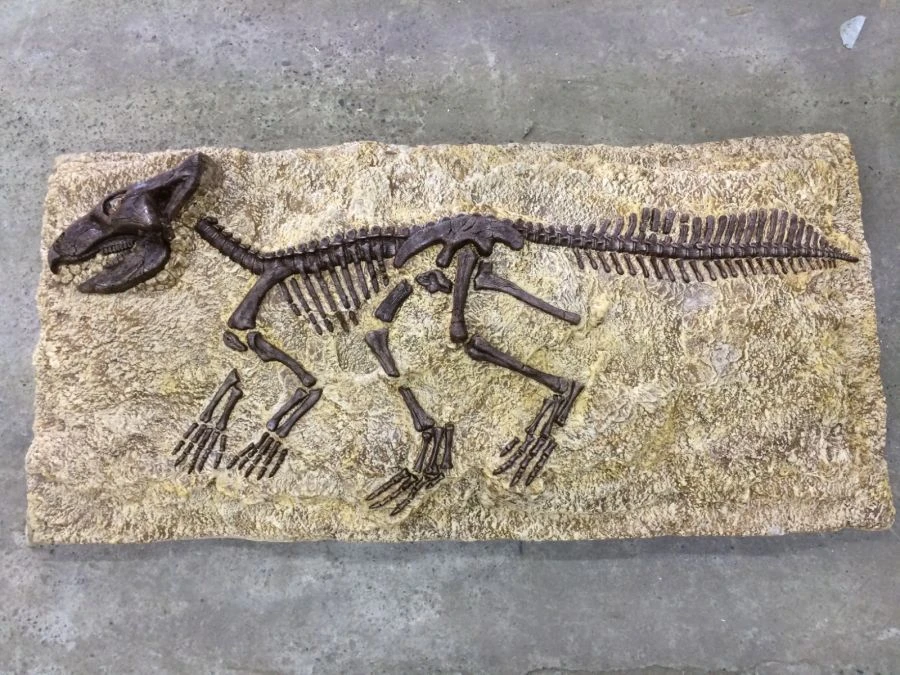 تمثال من الألياف الزجاجية