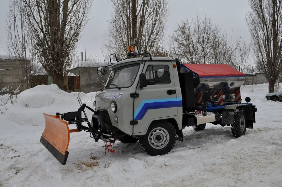 Multifunctional Combined Machine MKM-1904-15 "Chistik" with Attachments