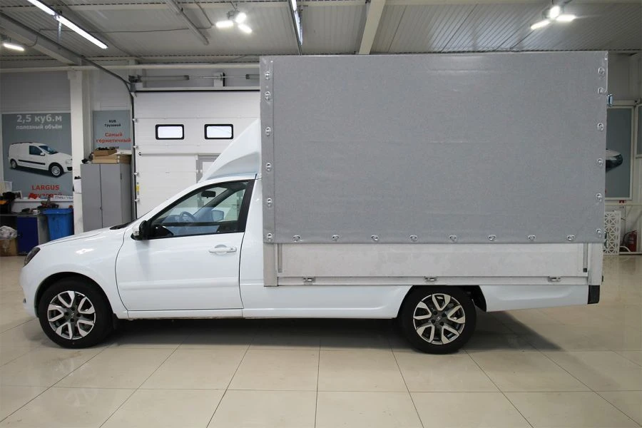 Versatile Cargo Transport Vehicle GRNTPH N1 Category LA Base