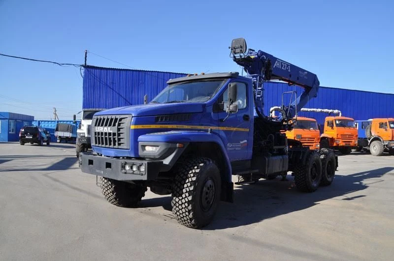 Truck-mounted Crane UZST01 483Т-17 for Loading and Unloading