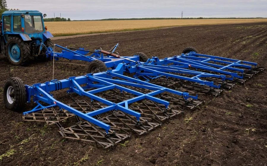 Hydraulically Controlled Harrow Coupler SBG-14-2U with BZC Harrows