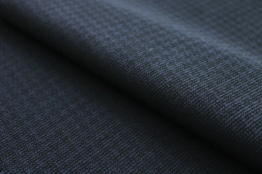 Wool Suiting Fabric 100% Wool Article 18s24AR-DY Color 112-52