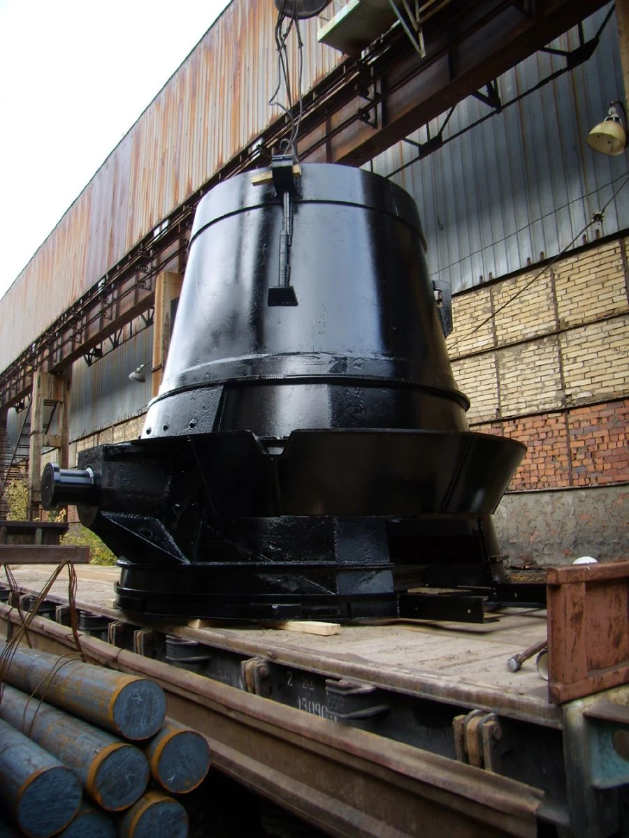 Metal Casting Ladles for Transporting and Pouring Liquid Metal - Capacities from 1.75m³ to 90t