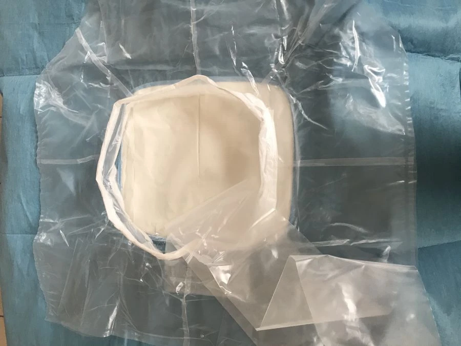 ملاءة طبية للولادة القيصرية