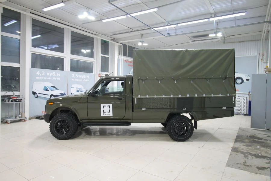 General Purpose Cargo Vehicle NV21PH based on LADA 4x4 Model 212140