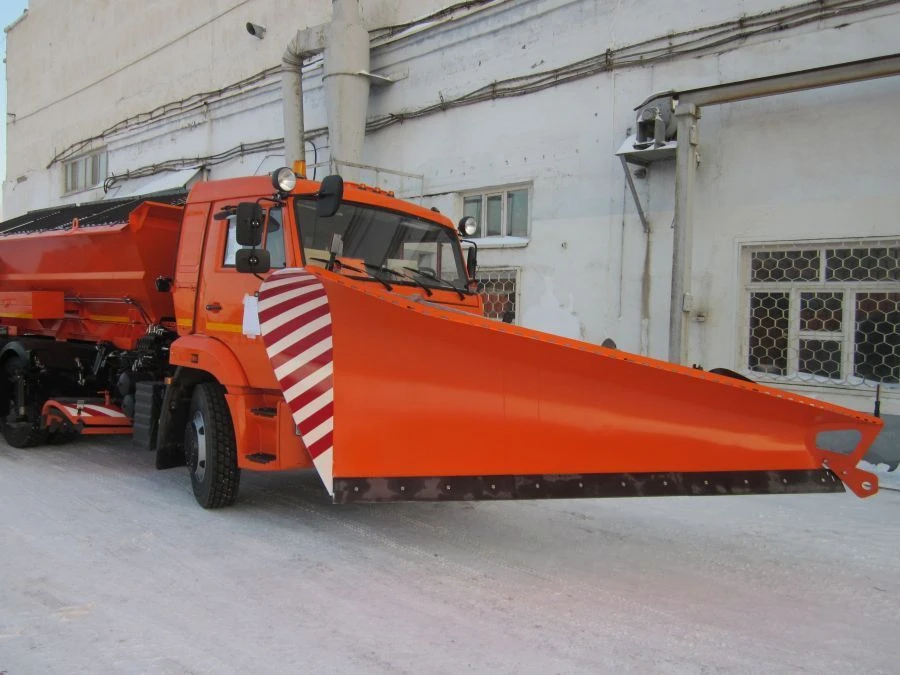 Combined Road Sweeping Machine DMK-80E on KAMAZ 43118-A5 Chassis