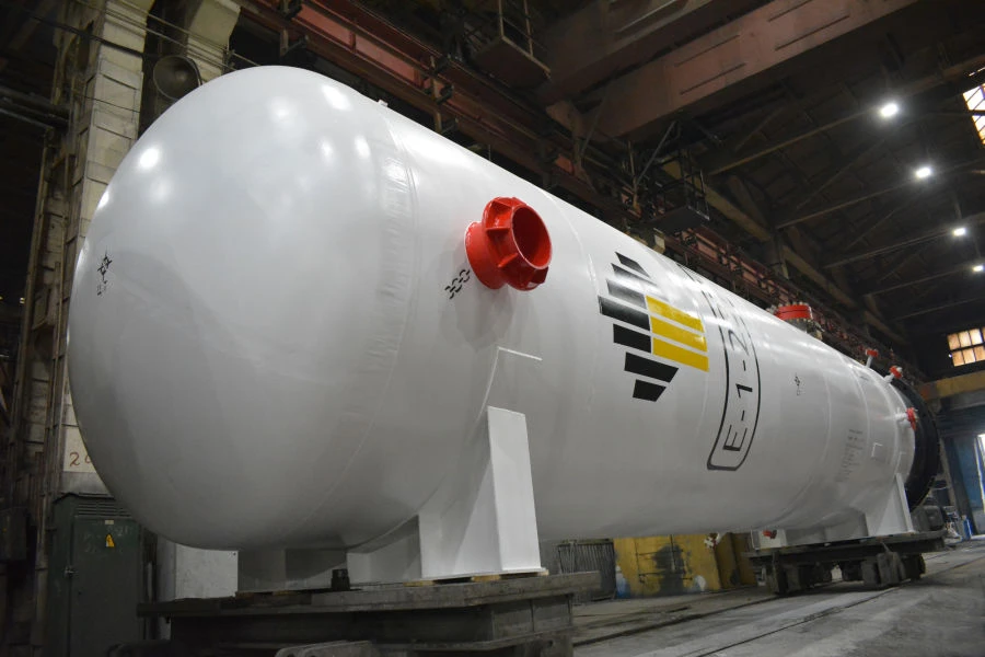 Nitrogen Receiver E-1-237 Black RA50-120-3-50.00.000 TУ 3614-187-00217298-2006