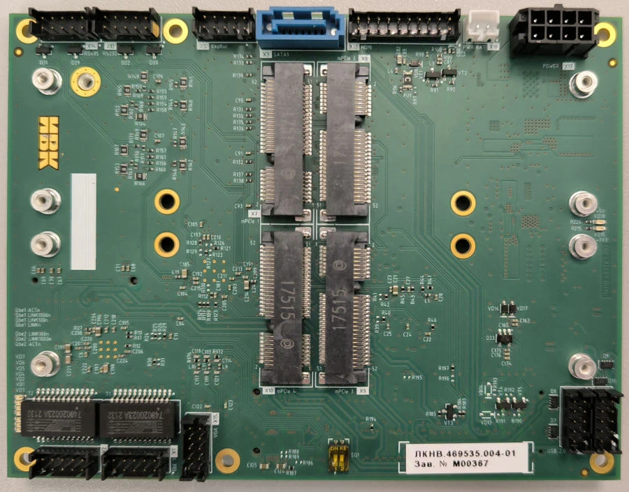 لوحة حاملة COM-E6v4