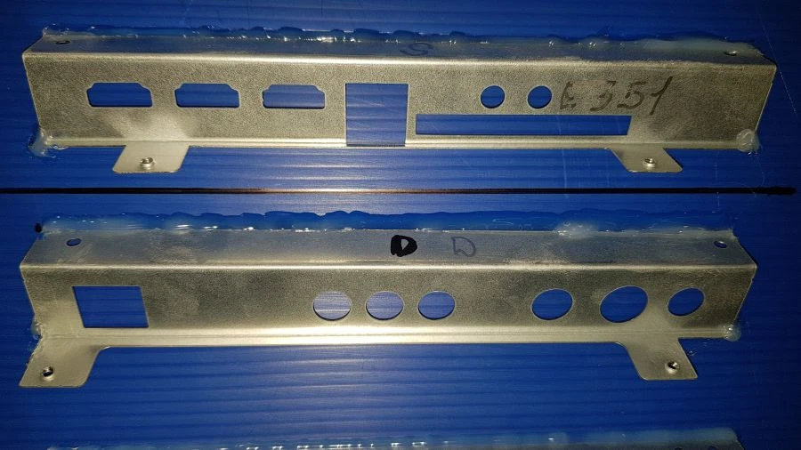 TV Back Cover Holders for 32-Inch Screens Type 3