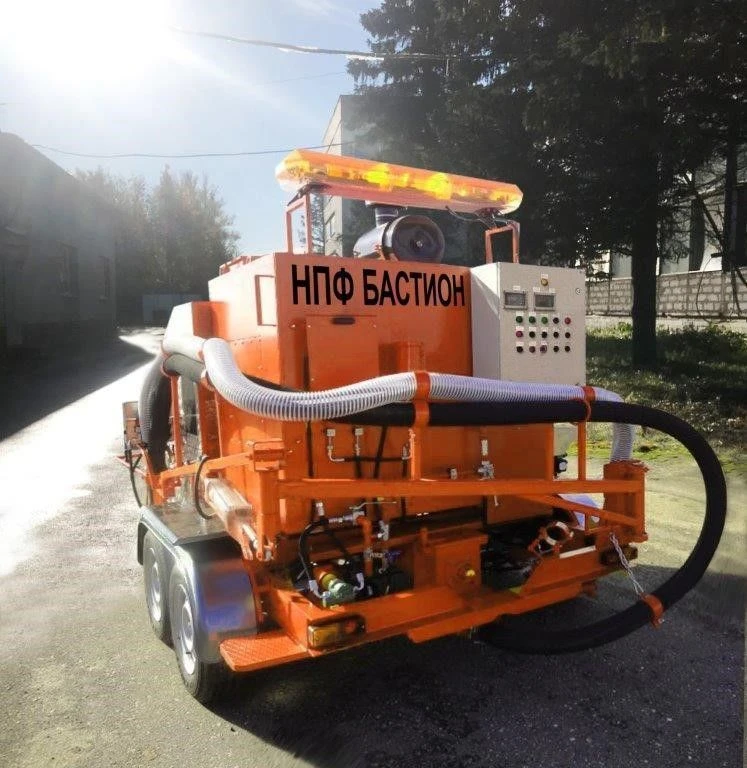 Road Patching Installation with Cubical Gravel for Asphalt Surfaces