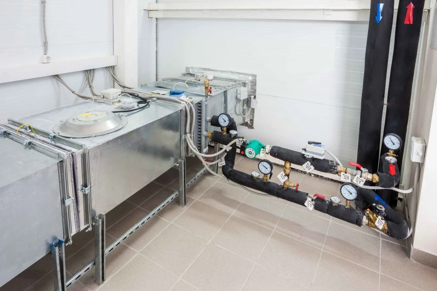 Industrial Air Conditioners: Mini-P Series Duct Systems