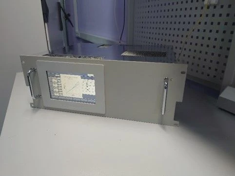 جهاز تجميع ومعالجة المعلومات UNO-281P