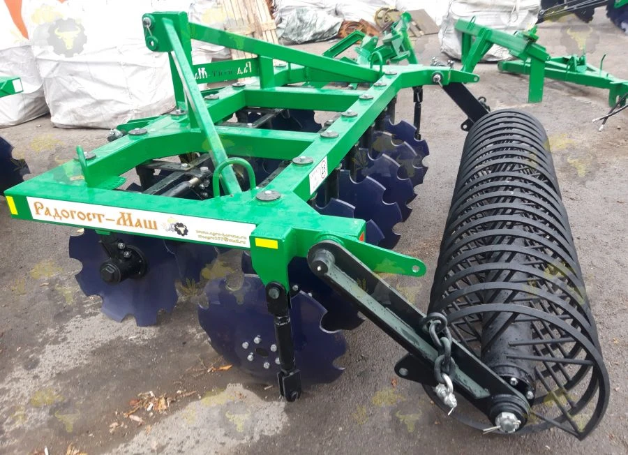 Disc Harrow with Roller BD 2.2x2N for Efficient Soil Tillage