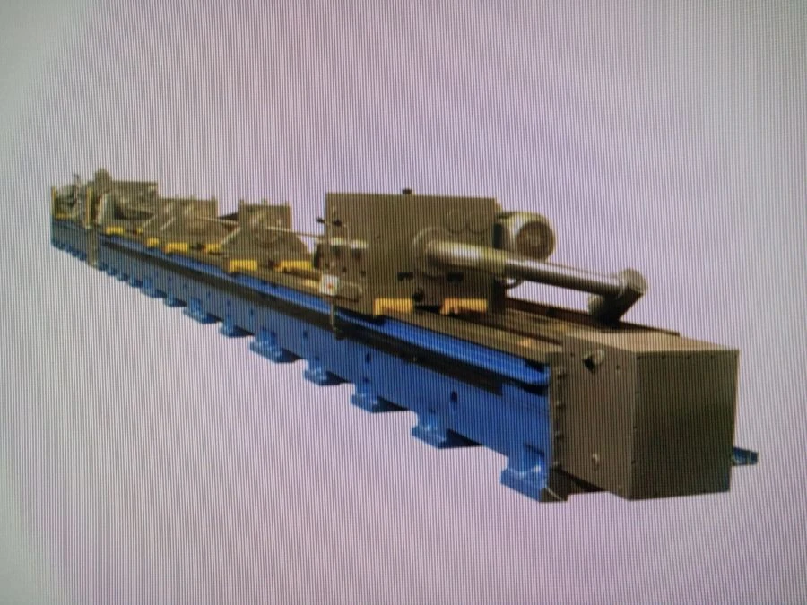 ماكينة معالجة الثقوب العميقة نموذج 2825P