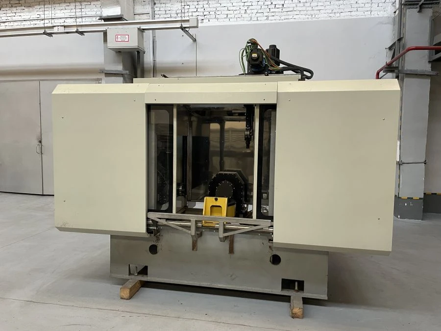 CNC Machining Center for Precision Parts - VFC 1000