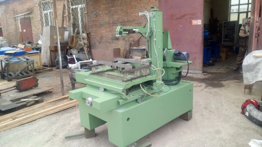 CNC Electrical Discharge Machines for Metal Processing