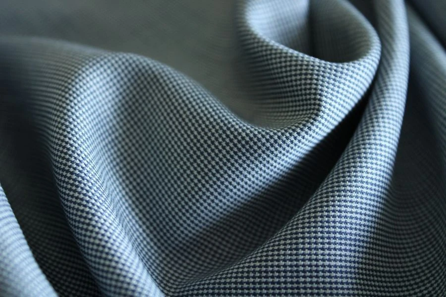 Suiting Fabric Wool Blend 19c77cAR-DY, Color 5-6