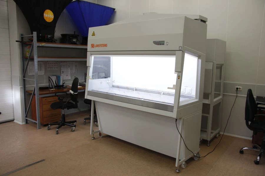 Biological Safety Box BMB-II "Laminar-S" 1.8 (NEOTERIC B2)