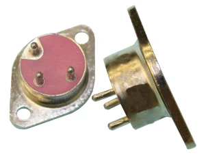 ترانزستورات قوية ثنائية القطب عالية الجهد 2T8144VM1