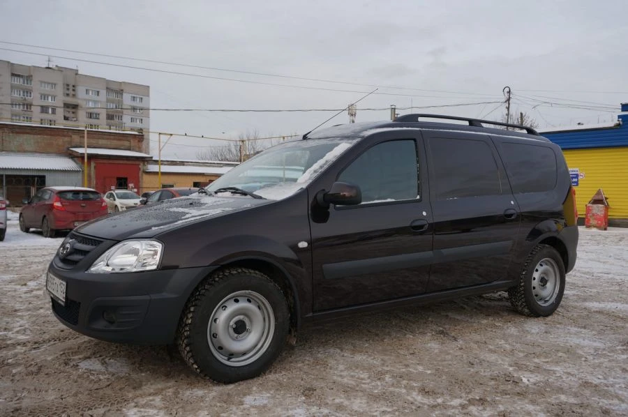 سيارة لادا LA الخاصة 1806N3 لنقل الجثث