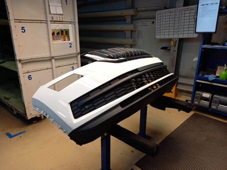 بامبر أمامي مطلي لشركة سكودا كودياك، رقم 562 807 221 XXX