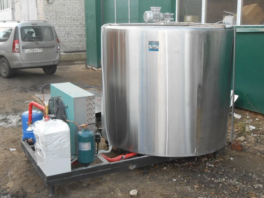 Milk Cooler for Intensive Cooling and Short-term Storage M2-3000