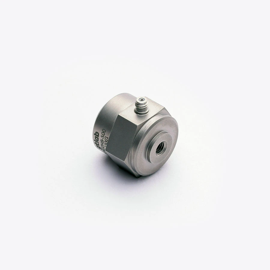 High-Temperature Charge Output Accelerometer 1C402НB-1000