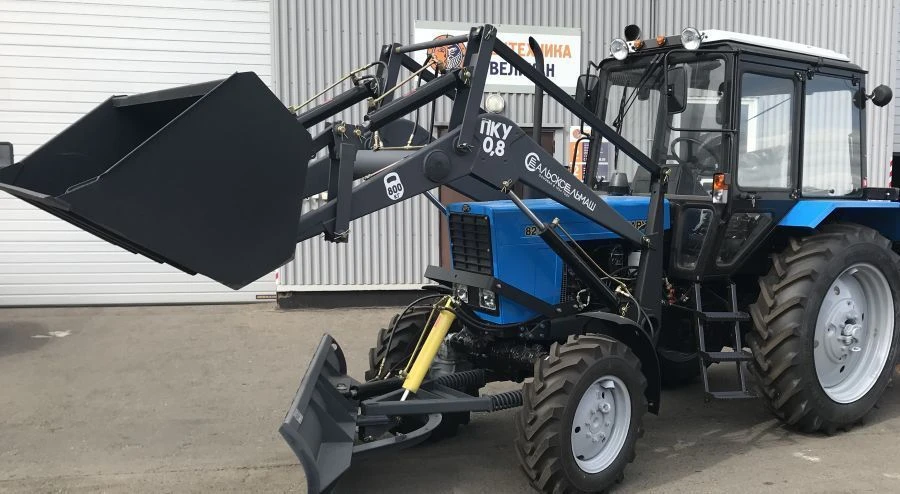 لودر زراعي عالمي لنقل مختلف الحمولة، نموذج PKU-0.8