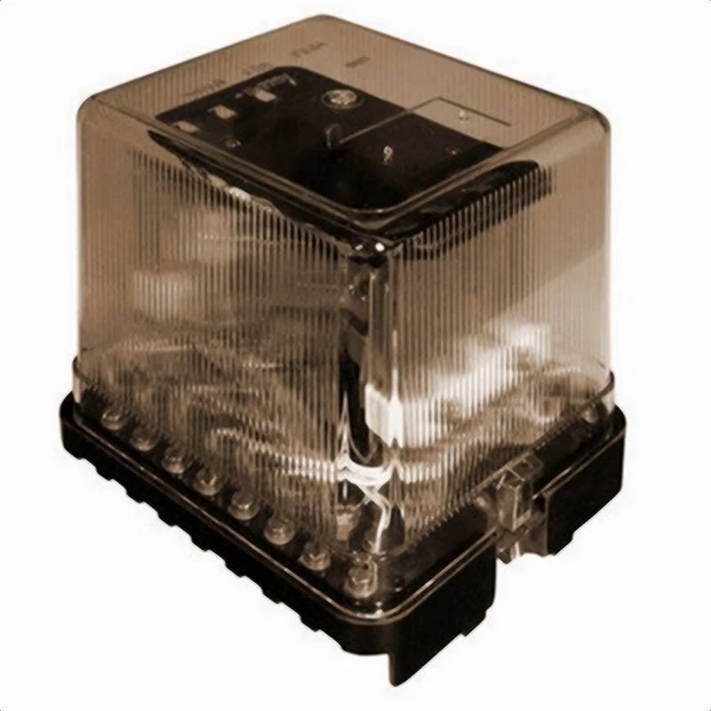 رلي وسيط ذو وضعيتين نوع RP8T