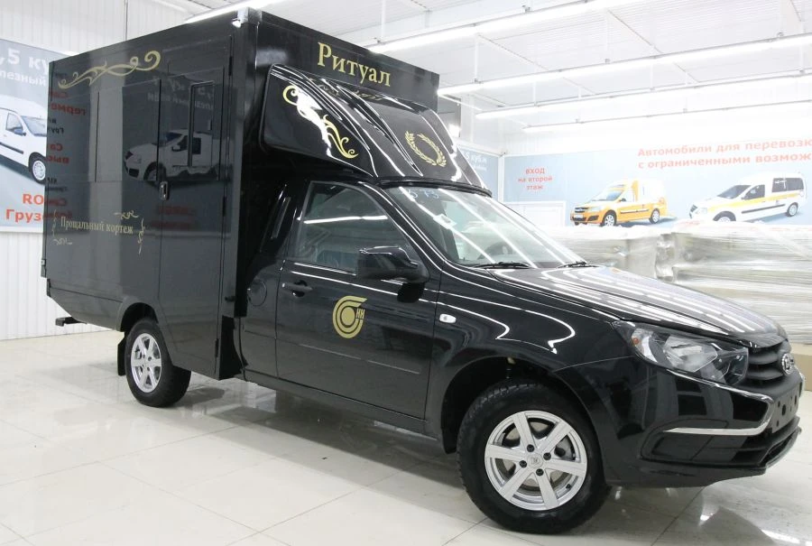 سيارة جنازة لنقل المتوفين، موديل GRNTPЕ