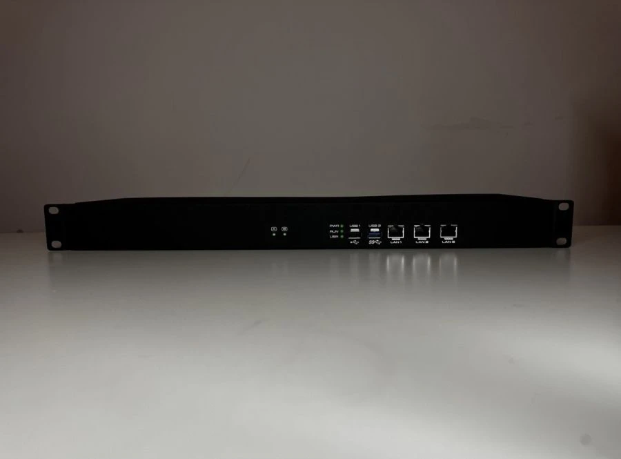 Advanced Hardware Platform for Digital Computing STM-01