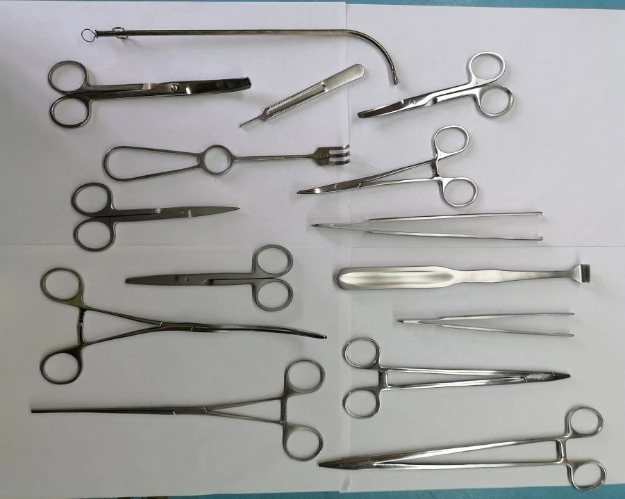 Small Surgical Set for Qualified Medical Assistance NA-41