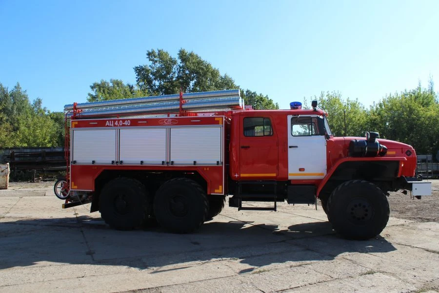 Fire Truck 43442C-10 on Ural 5 Chassis