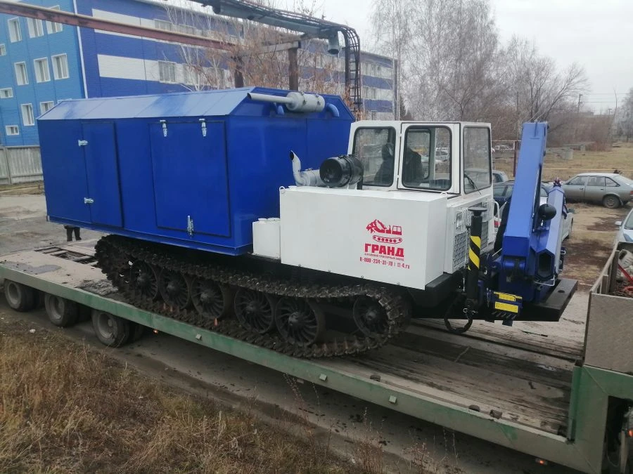 TCN-4-UET Special Purpose Tractor with YMZ-236 Engine & Cabin