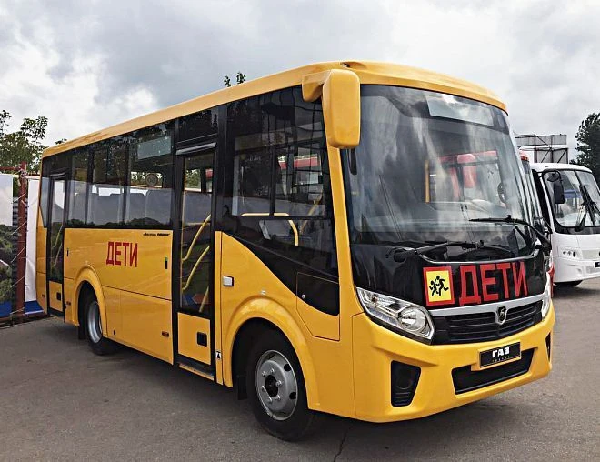 حافلة المدرسة براز 320475-04 مع ناقل حركة يدوي