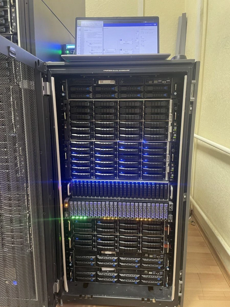 Artificial Intelligence Application Software and Hardware Platform for Big Data Processing - PAK PPII