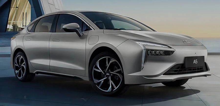 سيارة كهربائية بنظام دفع أمامي AMBERAUTO A5