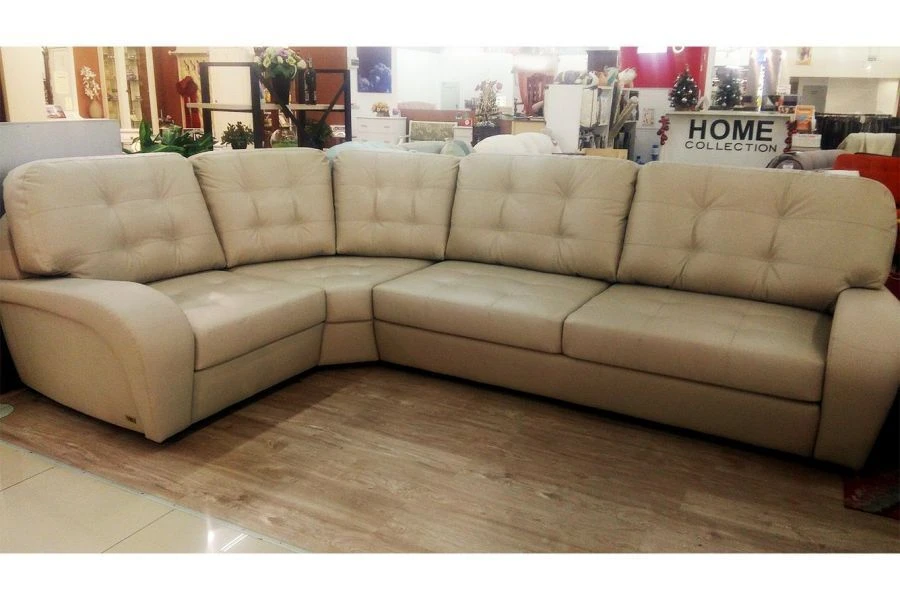 وحدة مونتريال (1-80) مع مخرج بيلاجيو لاتيه