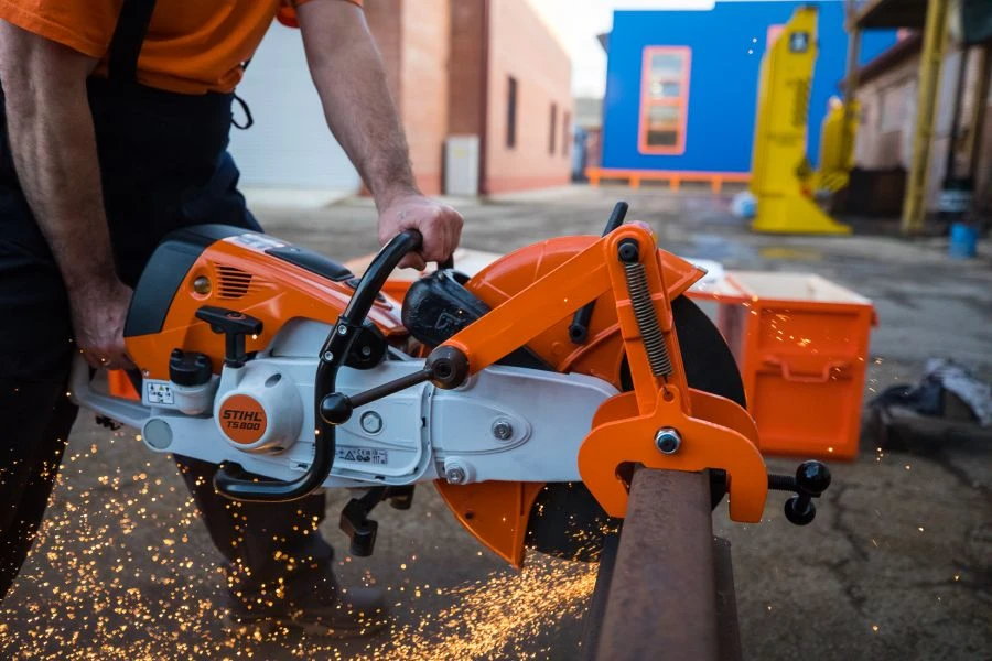 Rail Cutting Machine for R50, R65, R75 - Model RRC-100