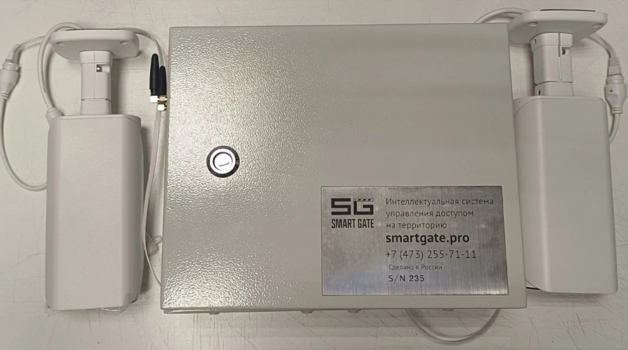 مجمع البرمجيات والأجهزة Smart Gate