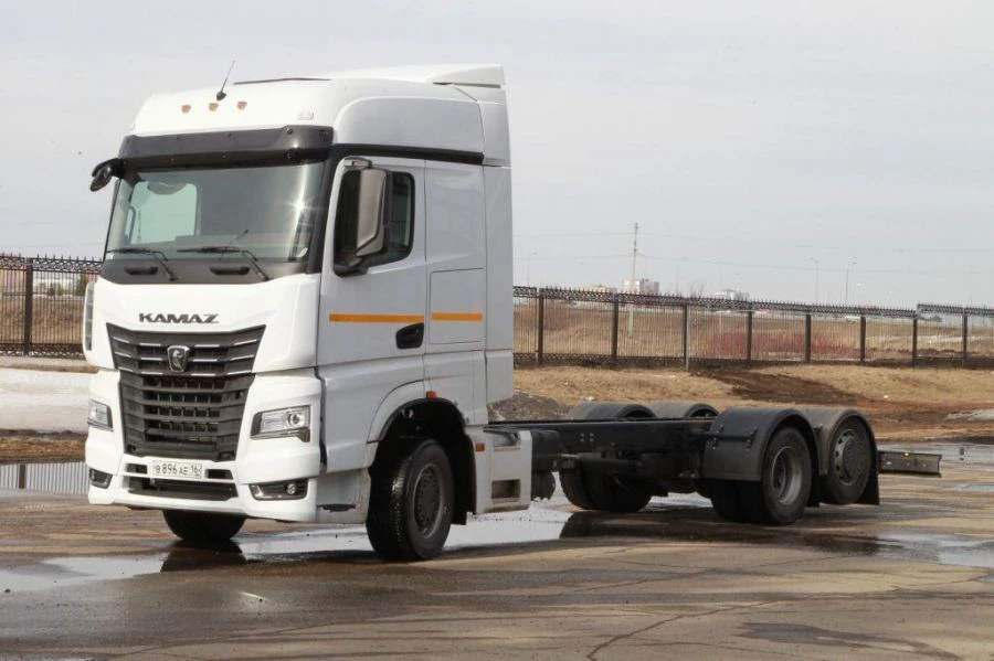 شاسيه كاما ز65658-92 لتركيب المعدات الخاصة